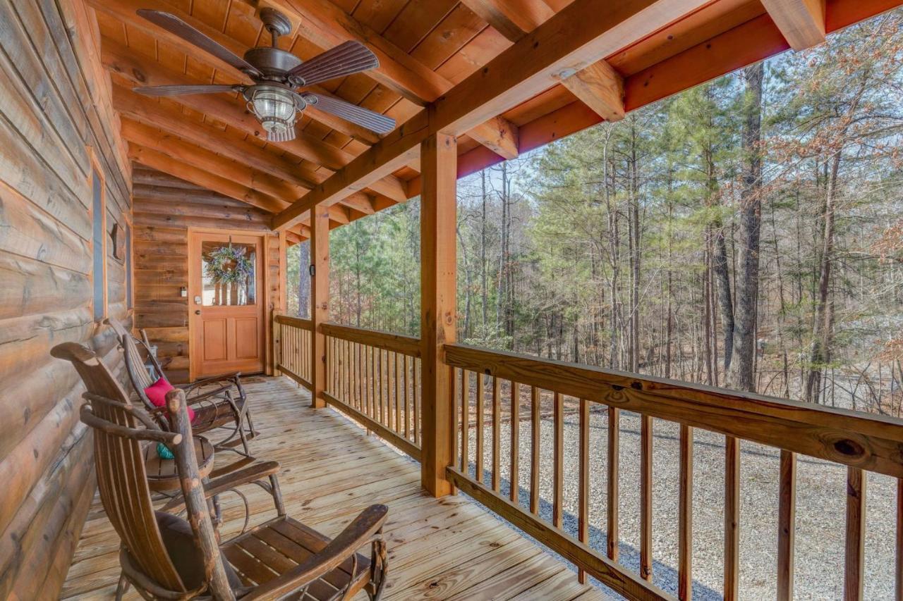 Hot-Tub 6 Seater, Fire-Pit, Master King Bed, Wineries, Pickleball, Resort Amenities Ellijay Esterno foto